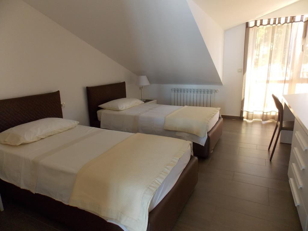 Corte Dei Merli Suite & Room ロヴィニ 部屋 写真